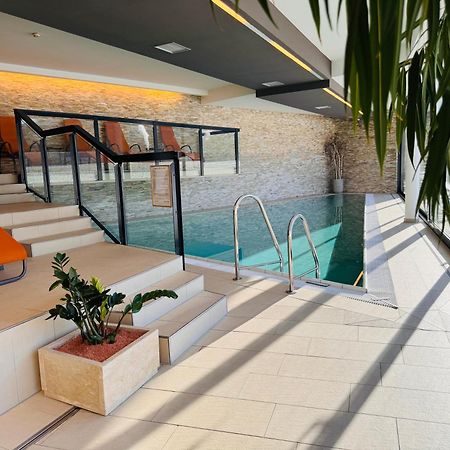 Hotel Spirodom アドモント エクステリア 写真
