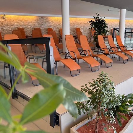 Hotel Spirodom アドモント エクステリア 写真